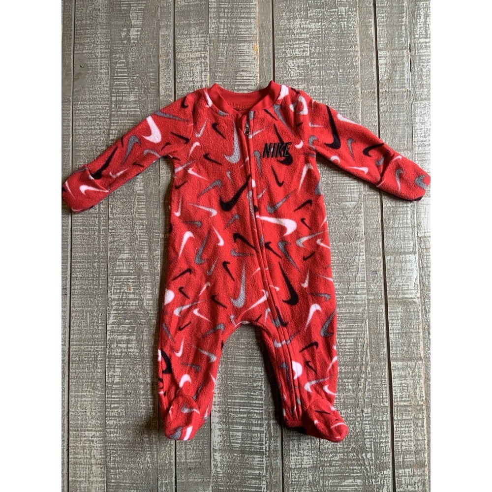 Nike Baby Footed Pajamas 0-3 Months White Multicolor Swoosh Print Unisex Jordan